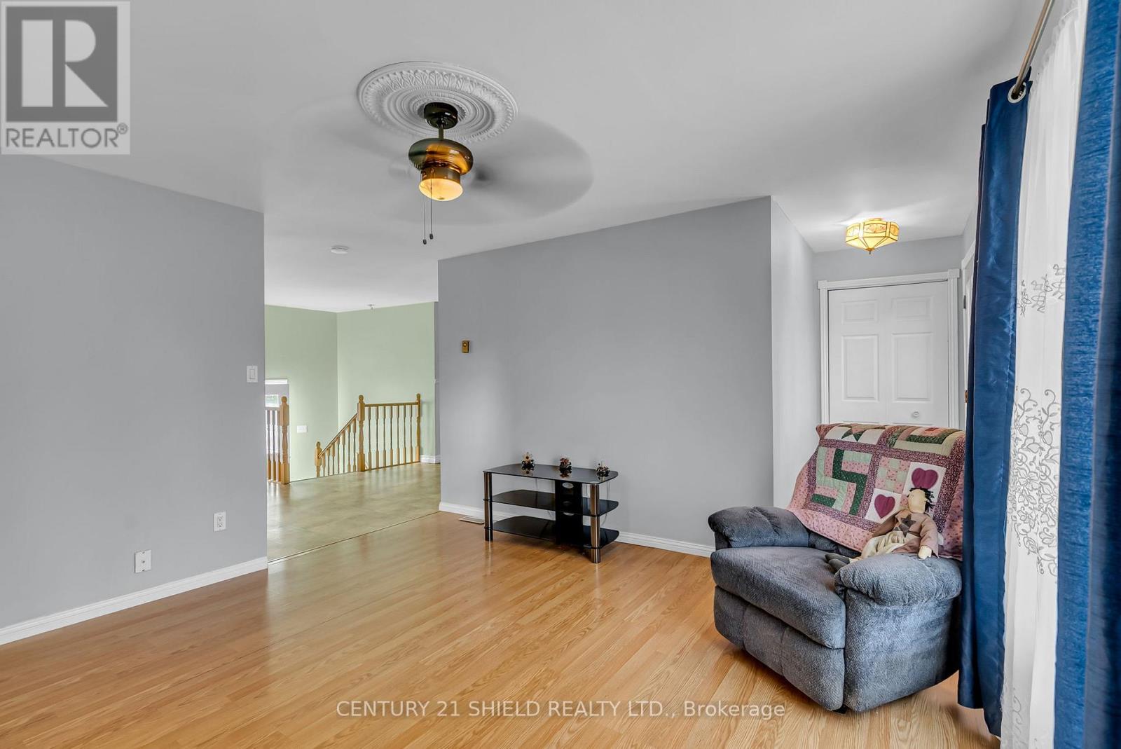 14276 Dafoe Road, South Stormont, Ontario  K0C 1M0 - Photo 13 - X12475893