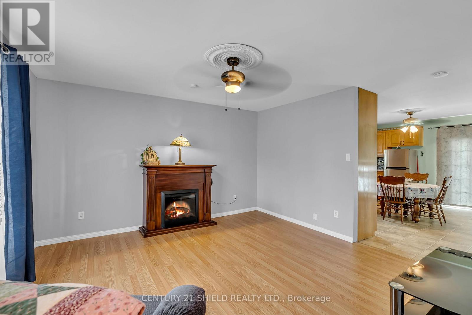 14276 Dafoe Road, South Stormont, Ontario  K0C 1M0 - Photo 11 - X12475893