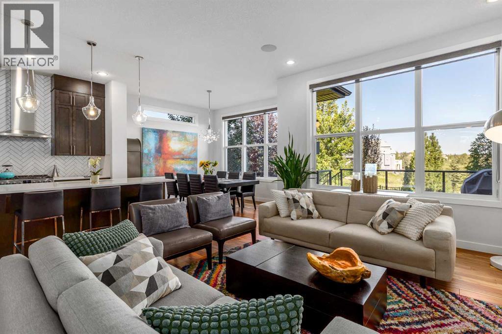 10 Cranbrook Hill Se, Calgary, Alberta  T3M 2K8 - Photo 9 - A2249415