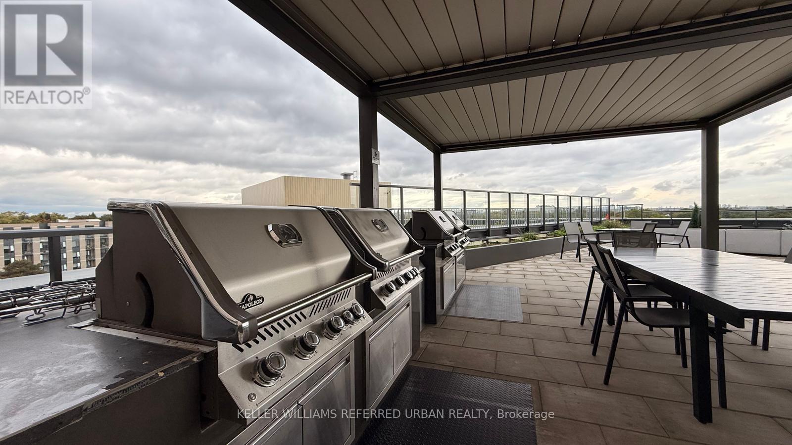 621 - 293 The Kingsway, Toronto, Ontario  M9A 0E8 - Photo 32 - W12433424