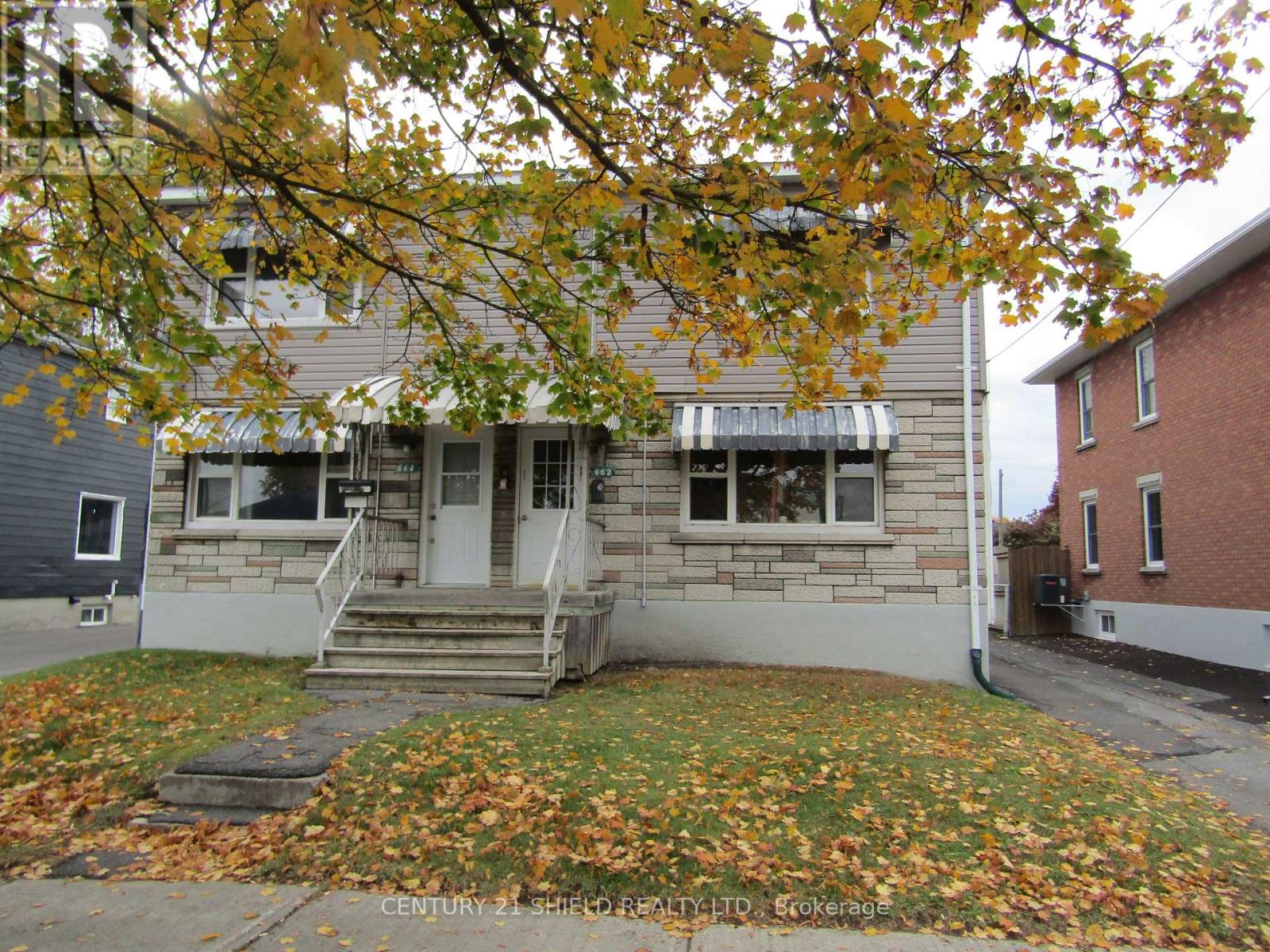662-664 St Felix Street, Cornwall, Ontario  K6H 5B6 - Photo 1 - X12476139