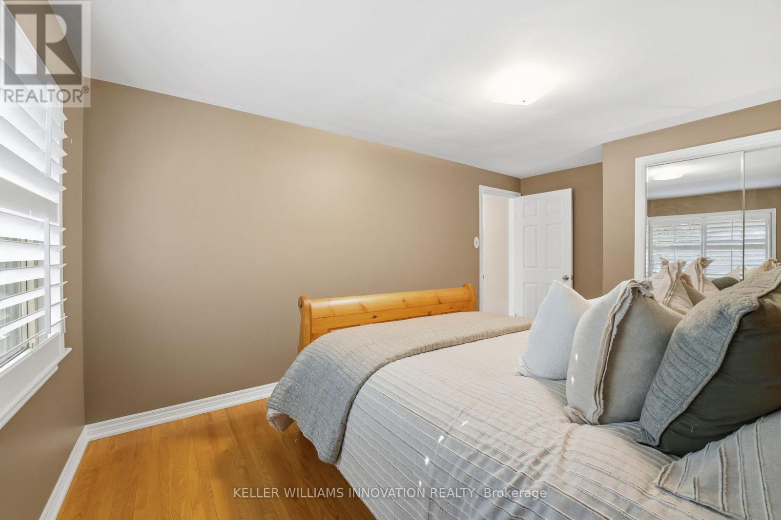 37 Kensington Avenue, Kitchener, Ontario  N2B 1J5 - Photo 16 - X12476179
