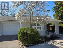 16 SISTER VARGA TERRACE, Hamilton, Ontario