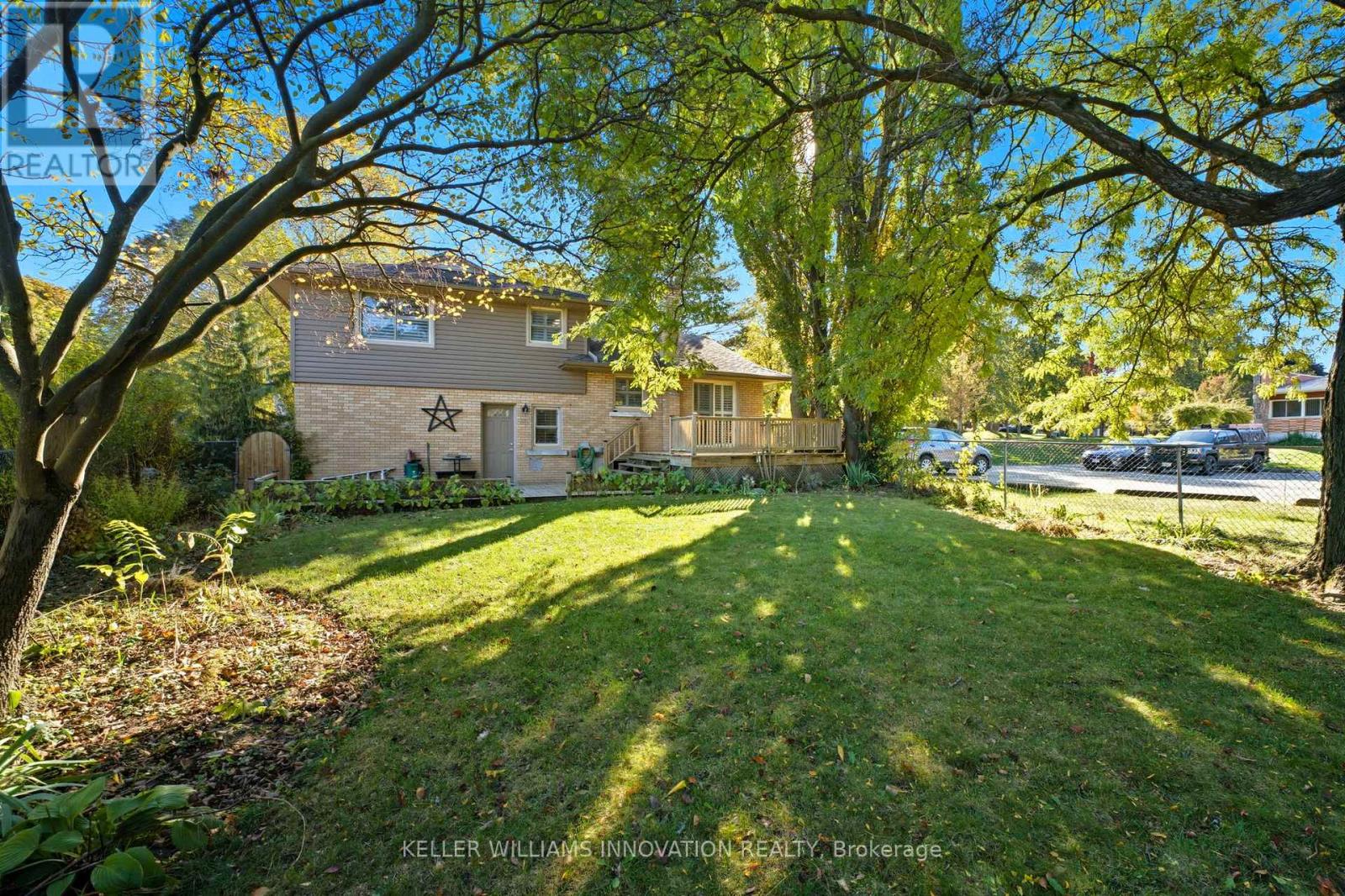 37 Kensington Avenue, Kitchener, Ontario  N2B 1J5 - Photo 30 - X12476179