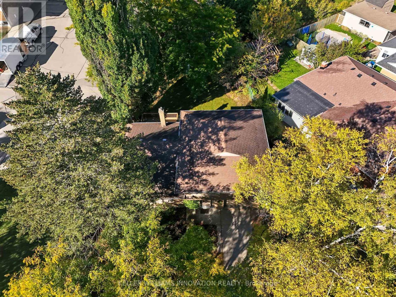 37 Kensington Avenue, Kitchener, Ontario  N2B 1J5 - Photo 31 - X12476179