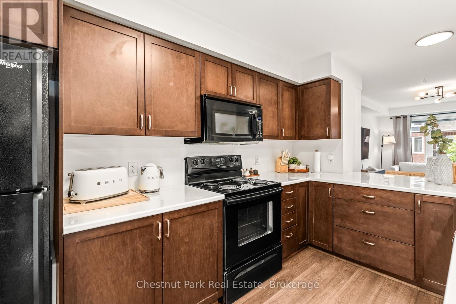 24 - 37 Silver Street, Huntsville, Ontario  P1H 1M2 - Photo 11 - X12477901
