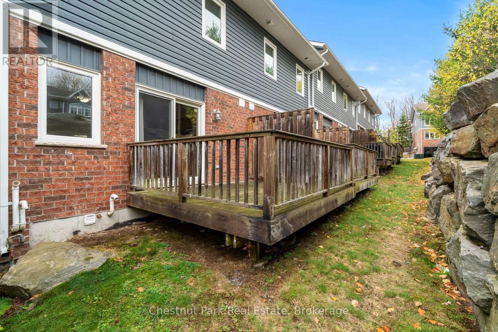 3 - 37 Silver Street, Huntsville, Ontario  P1H 1M2 - Photo 18 - X12477903