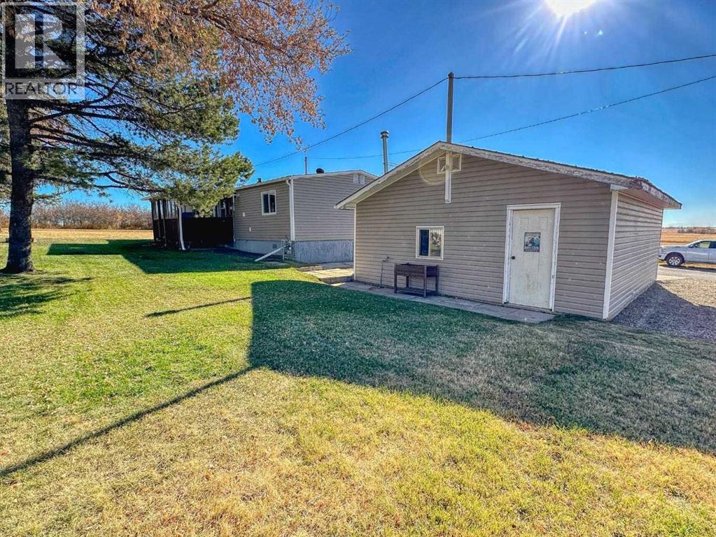 315 3 Avenue, Torrington, Alberta  T0M 2B0 - Photo 10 - A2266387