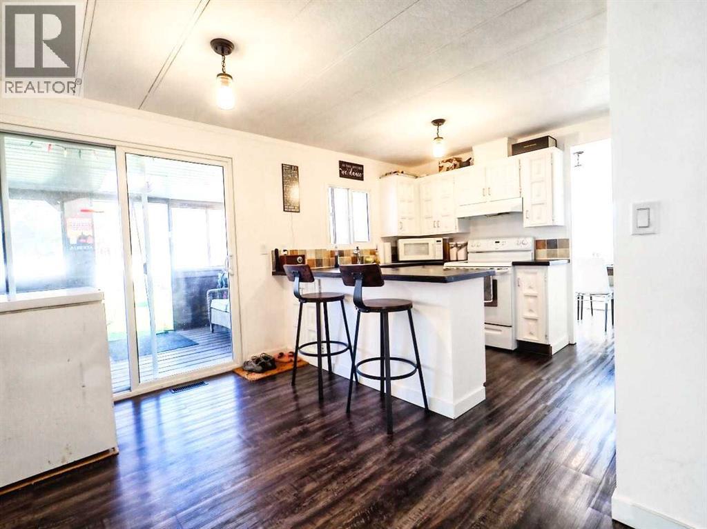 315 3 Avenue, Torrington, Alberta  T0M 2B0 - Photo 18 - A2266387