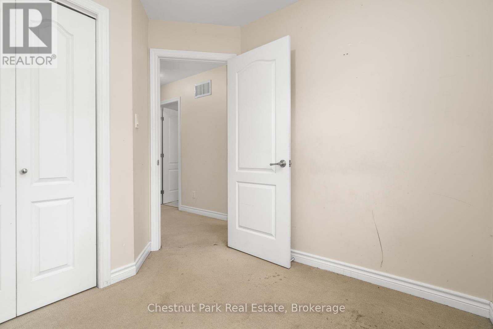 3 - 37 Silver Street, Huntsville, Ontario  P1H 1M2 - Photo 26 - X12477903