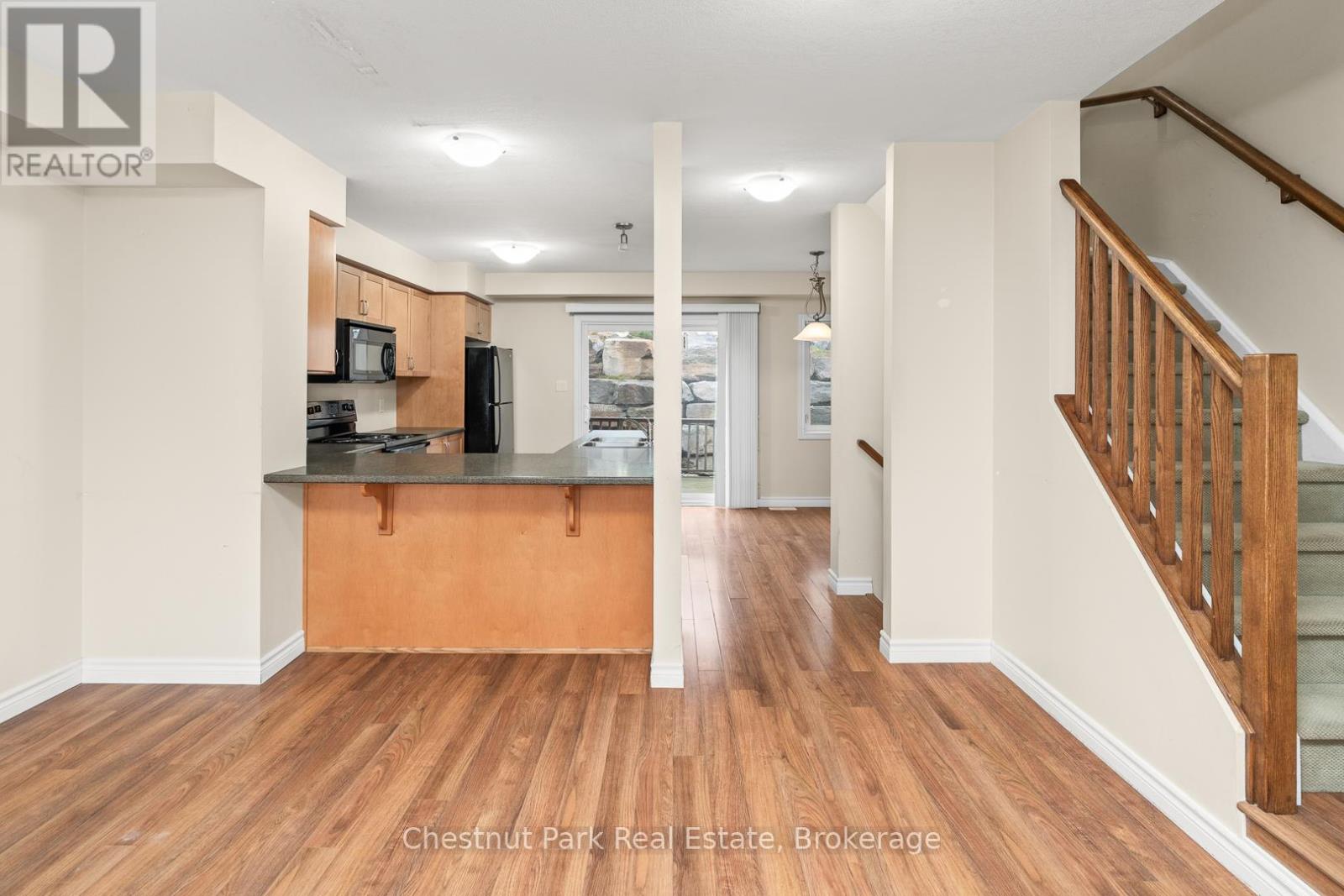 3 - 37 Silver Street, Huntsville, Ontario  P1H 1M2 - Photo 9 - X12477903