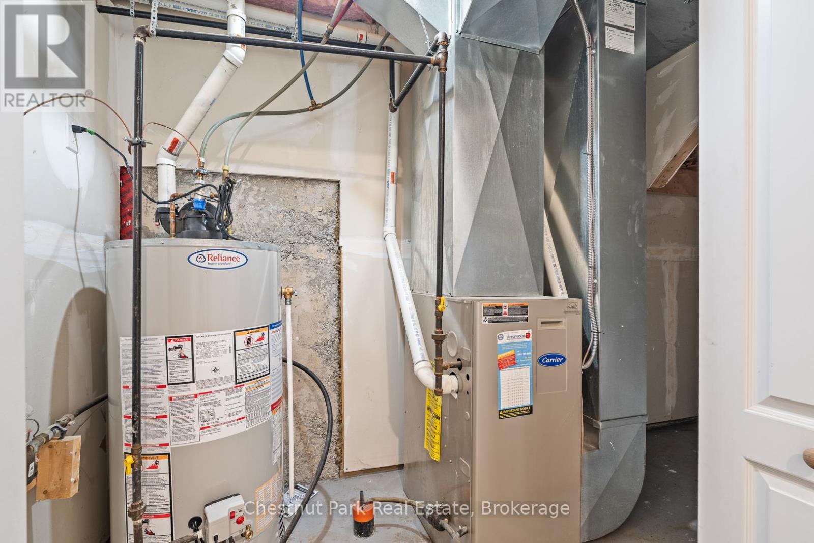 3 - 37 Silver Street, Huntsville, Ontario  P1H 1M2 - Photo 33 - X12477903