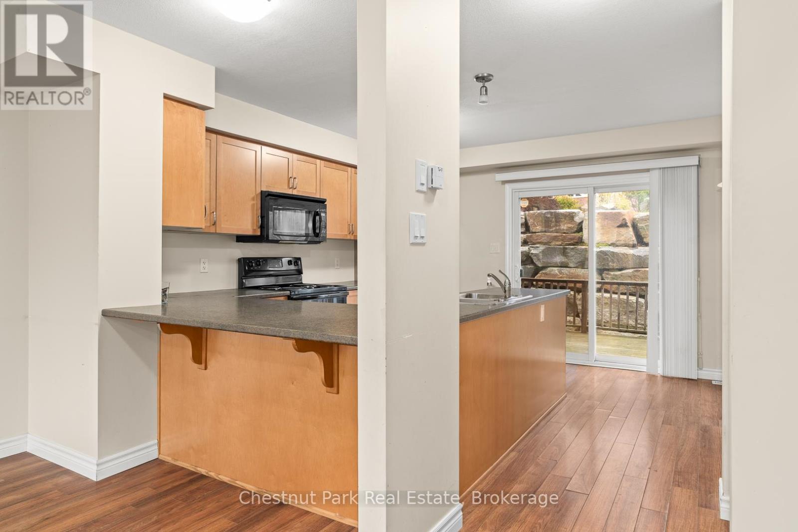 3 - 37 Silver Street, Huntsville, Ontario  P1H 1M2 - Photo 10 - X12477903
