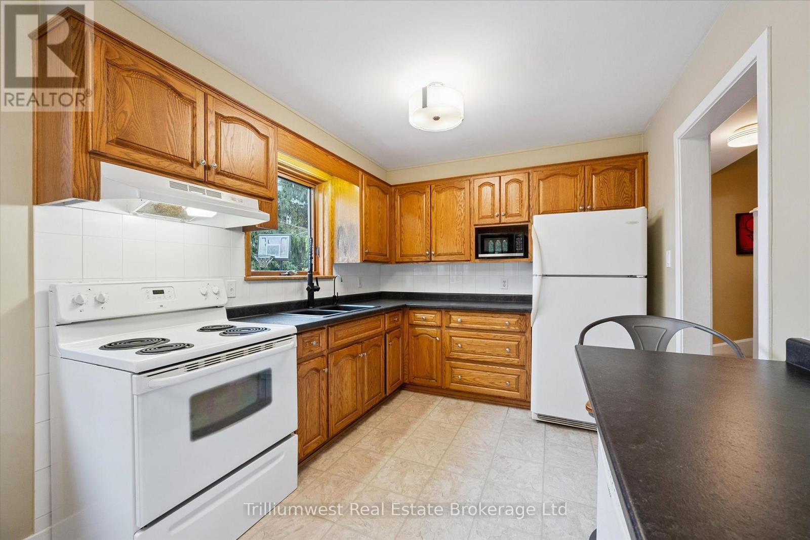 4 Balsarroch Place, Guelph, Ontario  N1E 3J5 - Photo 7 - X12477983