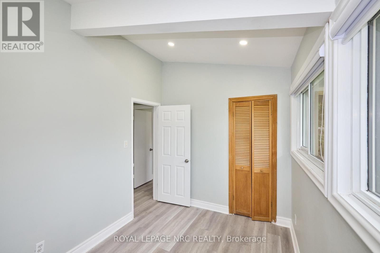 6673 Huggins Street, Niagara Falls, Ontario  L2J 1H5 - Photo 30 - X12477928