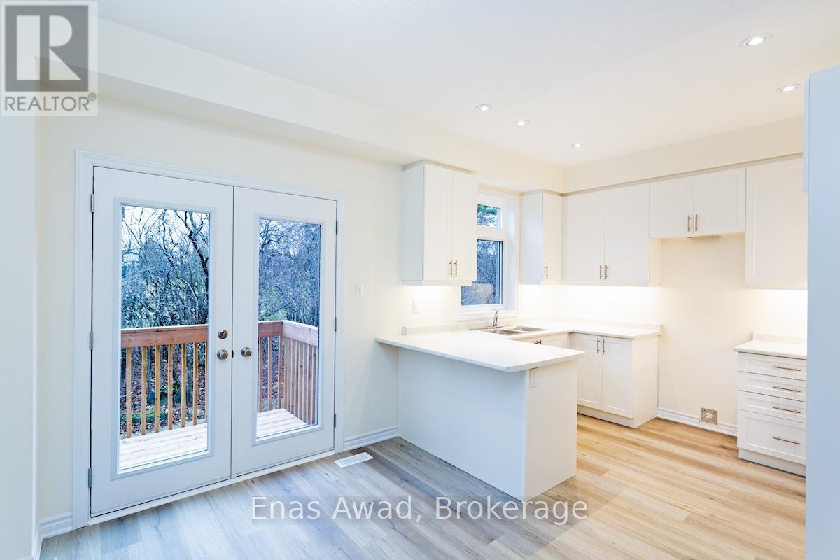 55 Jell Street, Guelph (Kortright East), Ontario  N1L 0R6 - Photo 2 - X12478008