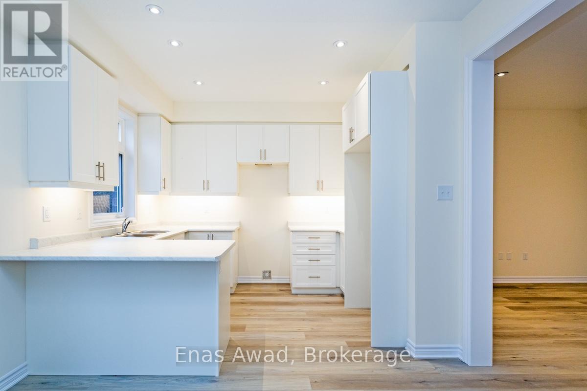 55 Jell Street, Guelph (Kortright East), Ontario  N1L 0R6 - Photo 3 - X12478008