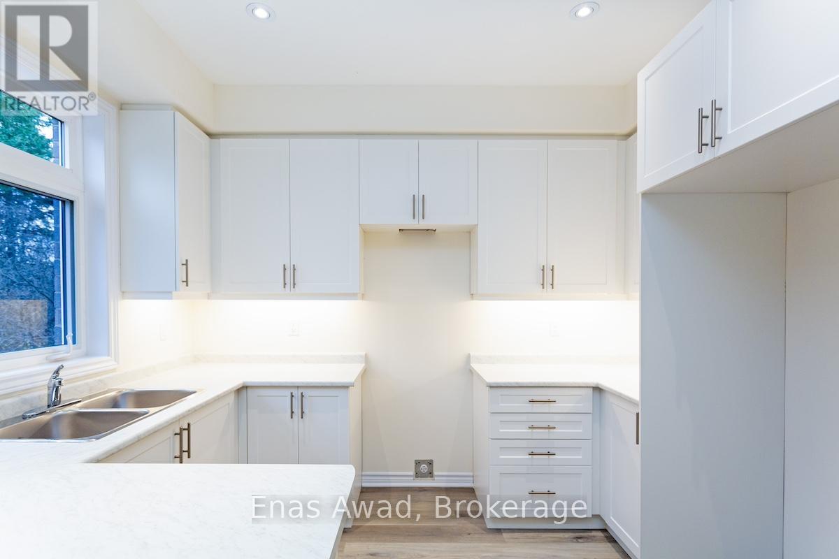 55 Jell Street, Guelph (Kortright East), Ontario  N1L 0R6 - Photo 4 - X12478008