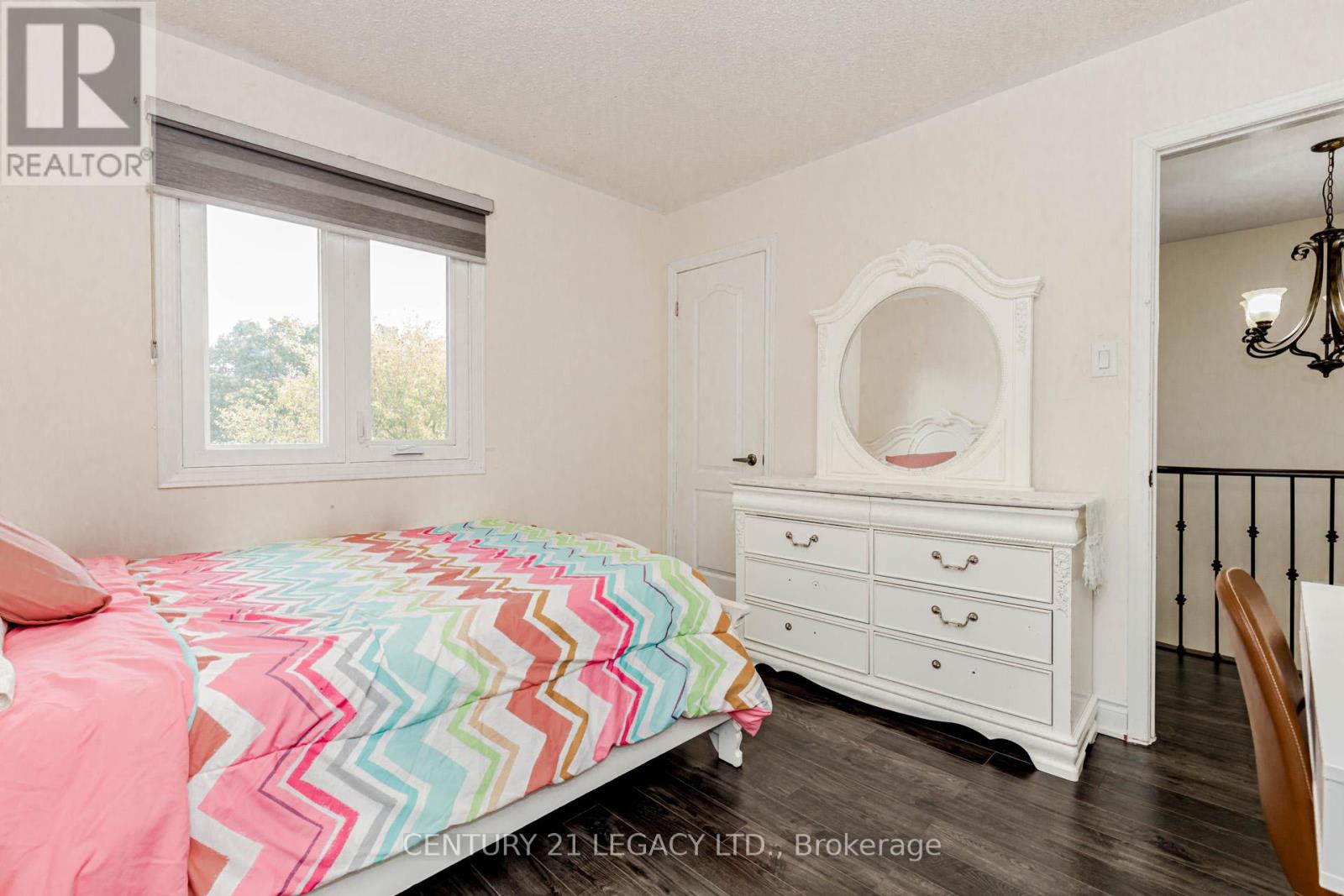 30 Diane Court, Brampton, Ontario  L6Y 3E2 - Photo 27 - W12477518