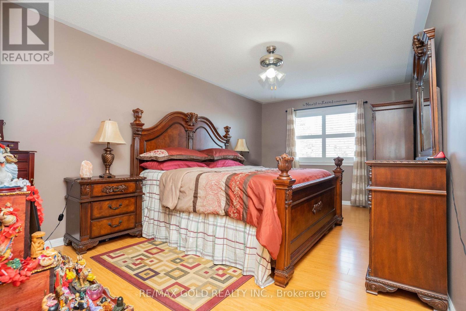 34 Jingle Crescent, Brampton, Ontario  L6S 0B2 - Photo 20 - W12477724