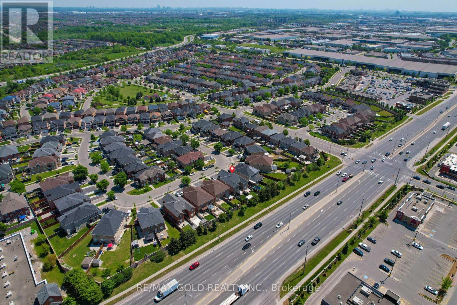 34 Jingle Crescent, Brampton, Ontario  L6S 0B2 - Photo 38 - W12477724