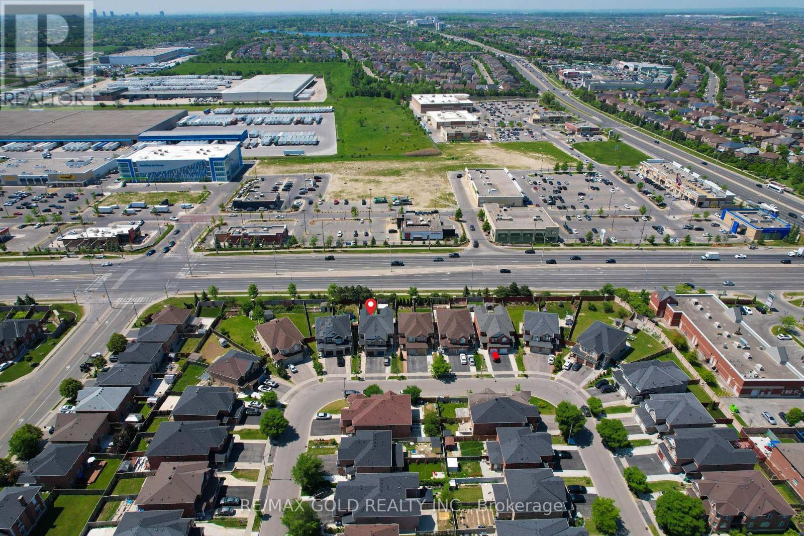 34 Jingle Crescent, Brampton, Ontario  L6S 0B2 - Photo 36 - W12477724