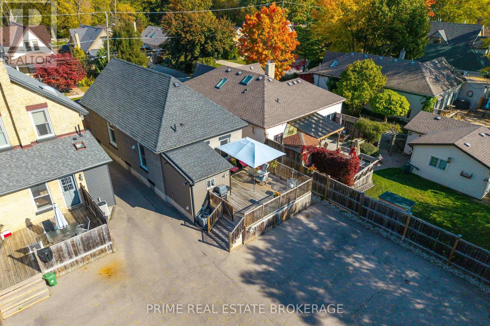 11 Briscoe Street E, London South, Ontario  N6C 1W8 - Photo 43 - X12473847