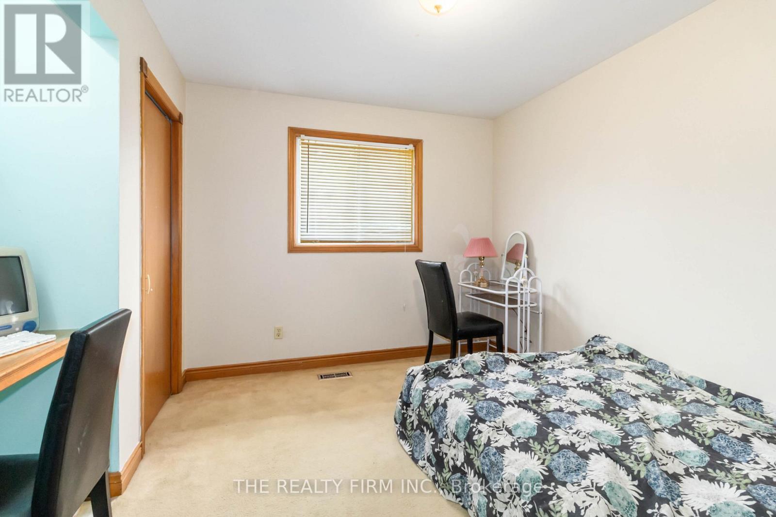 1132 Iroquois Crescent, Woodstock, Ontario  N4T 1C3 - Photo 24 - X12439764