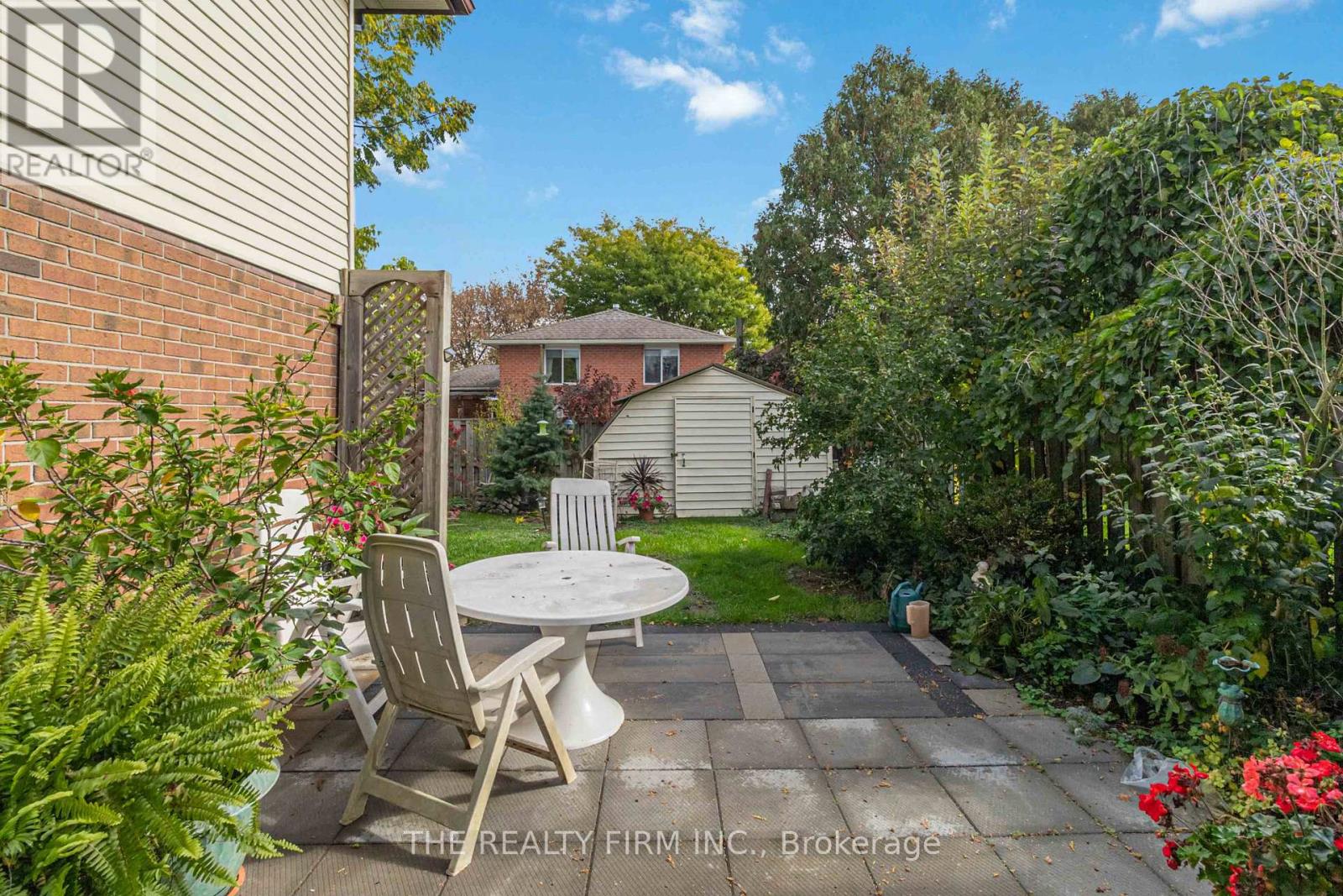 1132 Iroquois Crescent, Woodstock, Ontario  N4T 1C3 - Photo 31 - X12439764