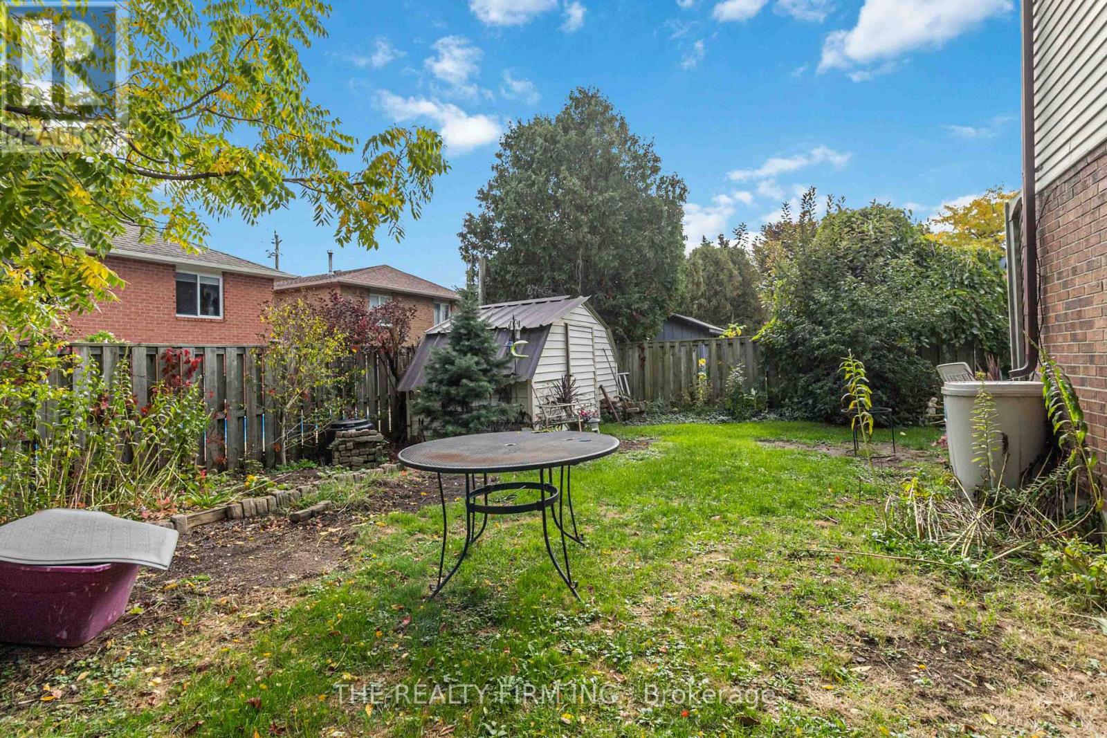 1132 Iroquois Crescent, Woodstock, Ontario  N4T 1C3 - Photo 34 - X12439764