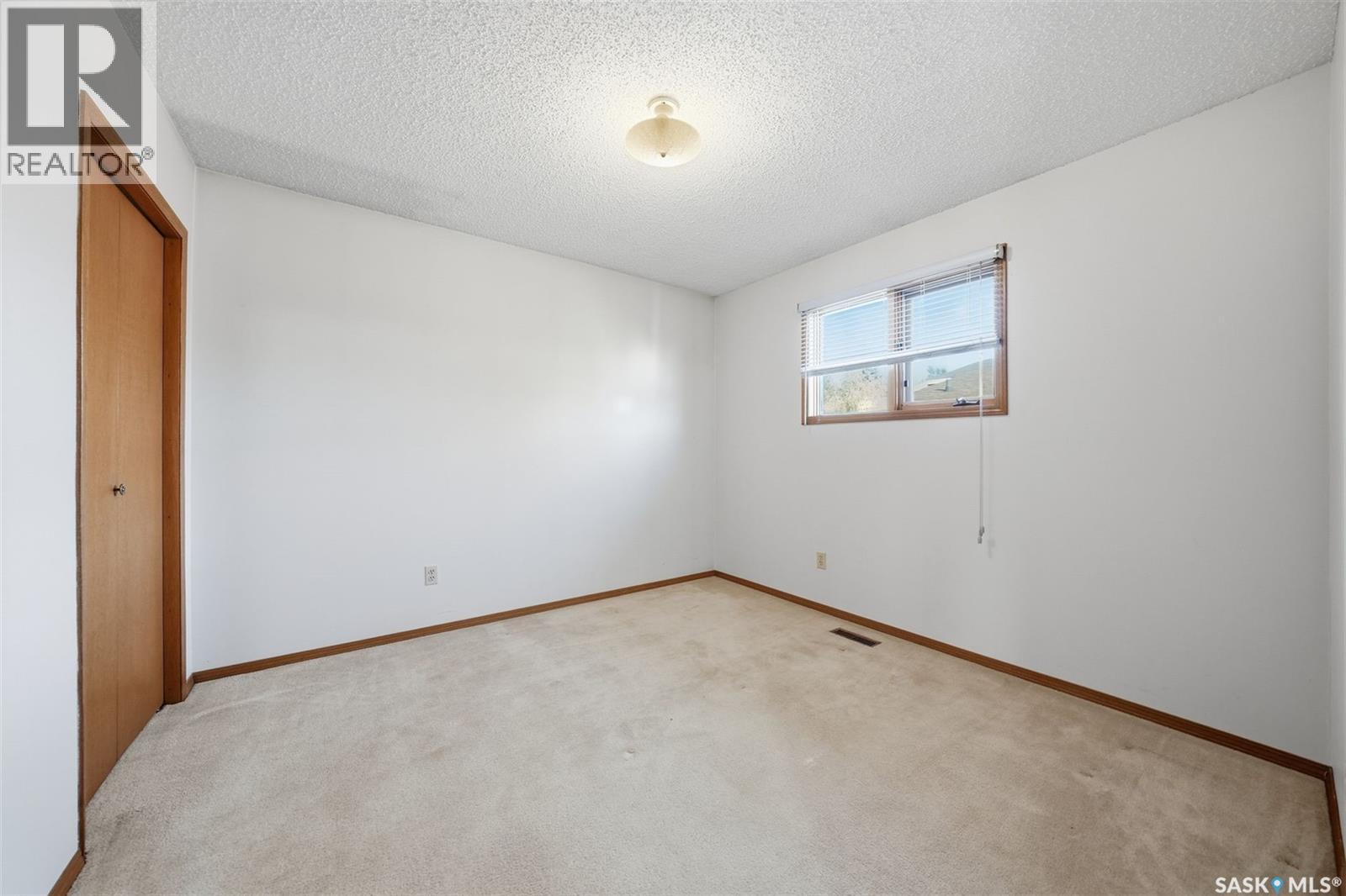 207 Nemeiben Road, Saskatoon, Saskatchewan  S7J 4S8 - Photo 16 - SK021543