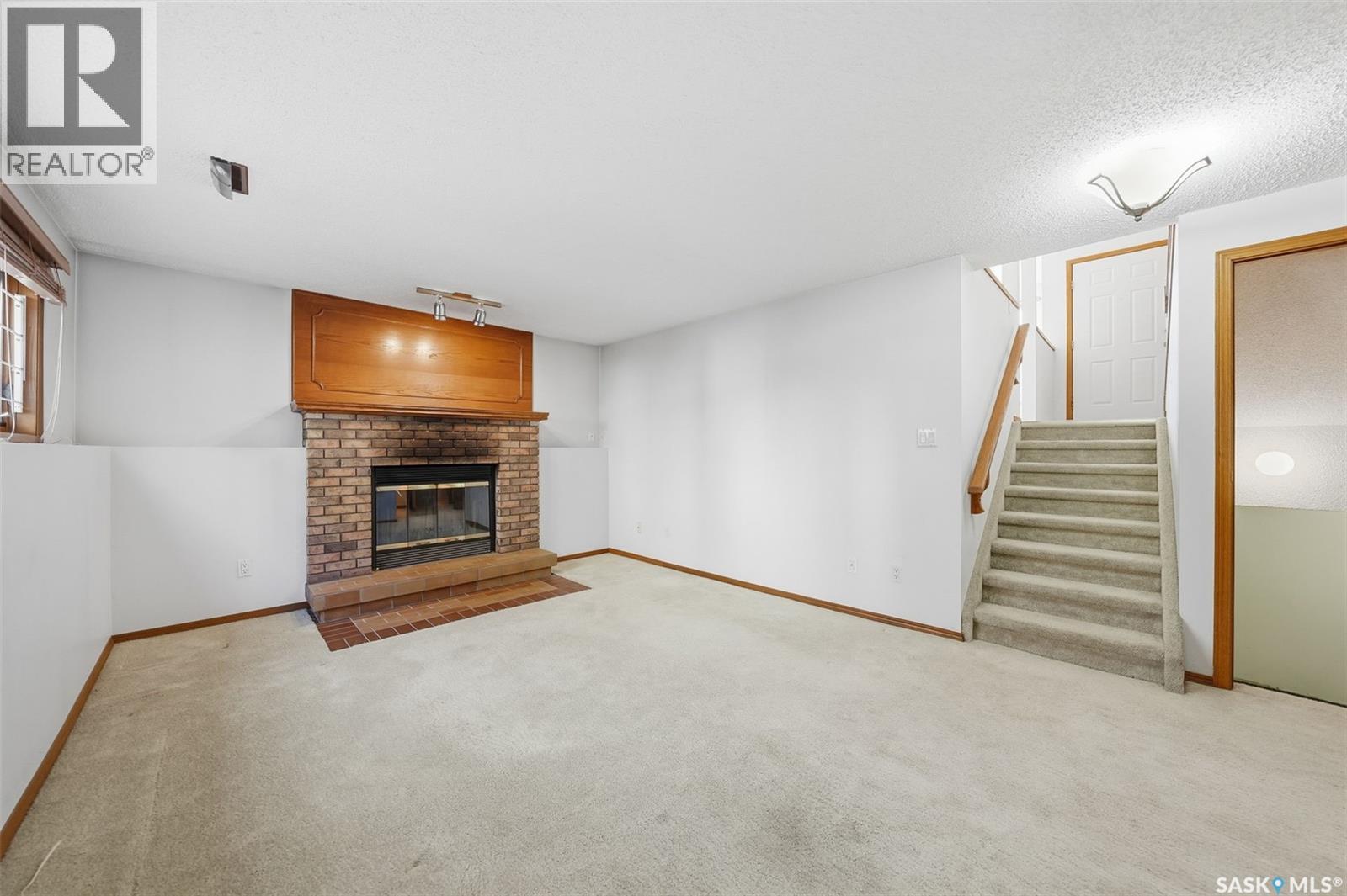 207 Nemeiben Road, Saskatoon, Saskatchewan  S7J 4S8 - Photo 17 - SK021543