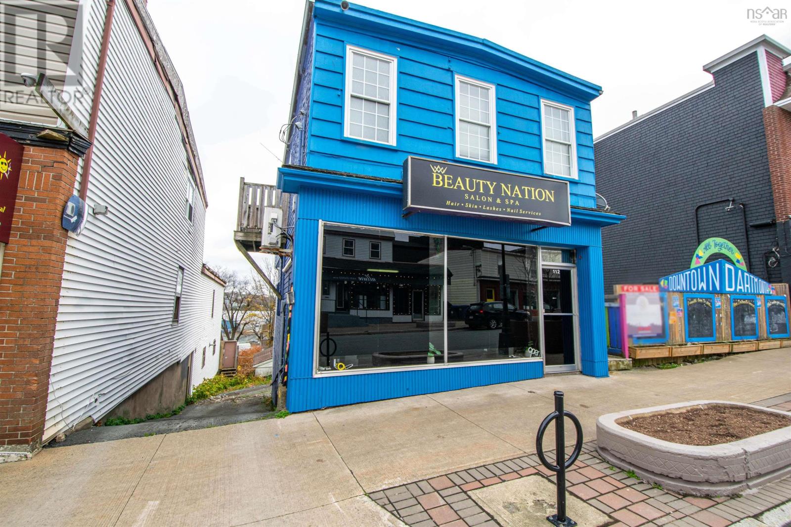110-112 Portland Street, Dartmouth, Nova Scotia  B2Y 1H8 - Photo 2 - 202503260