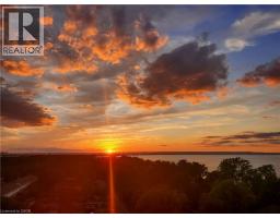 301 FRANCES Avenue Unit# 704, Stoney Creek, Ontario