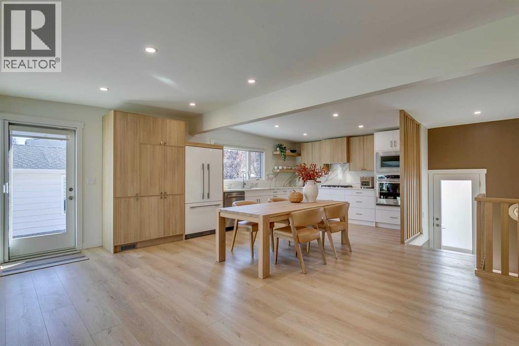 419 Parkview Crescent Se, Calgary, Alberta  T2J 4N8 - Photo 11 - A2264258