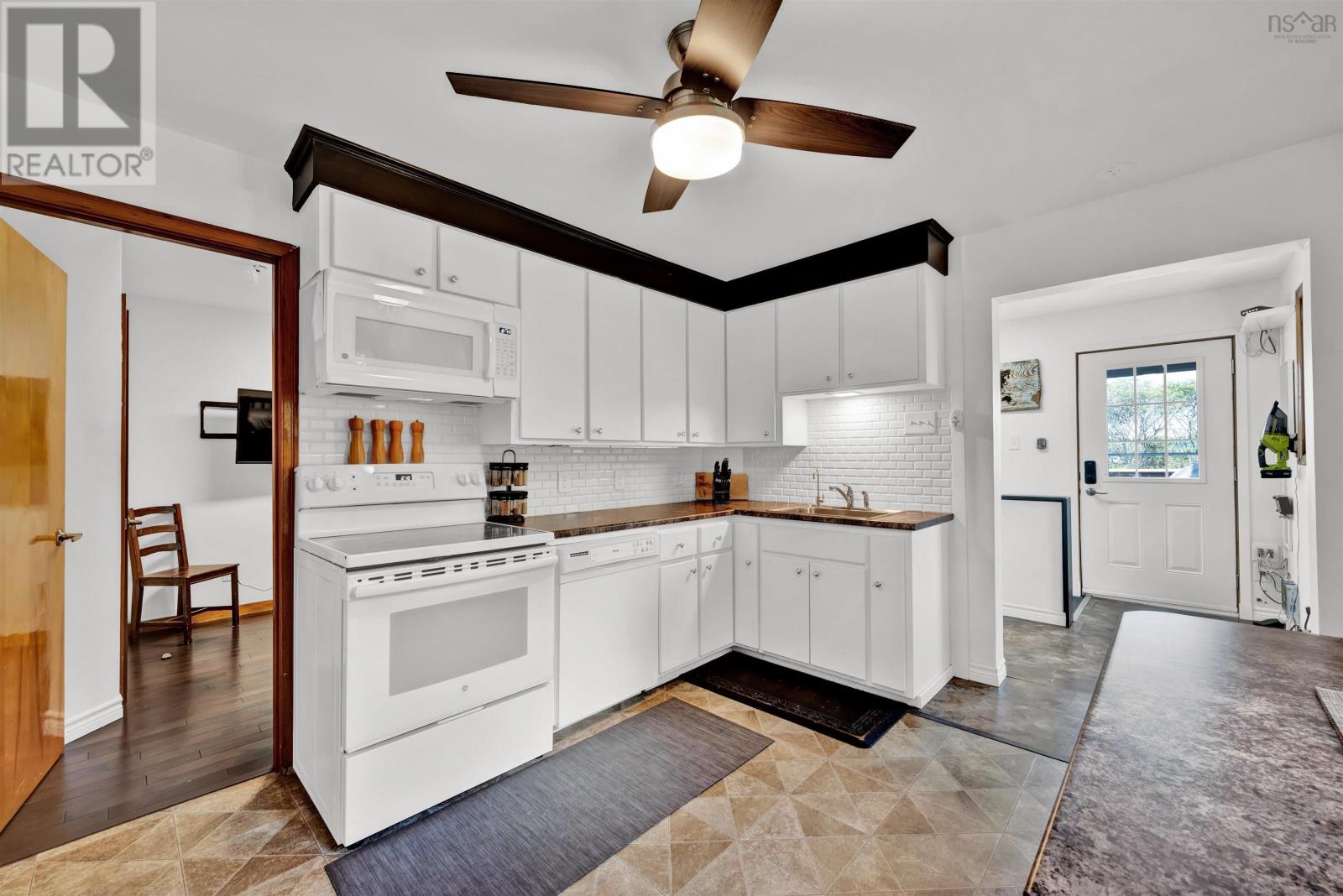 3709 Barrington Street, Halifax, Nova Scotia  B3K 2Y3 - Photo 11 - 202523019