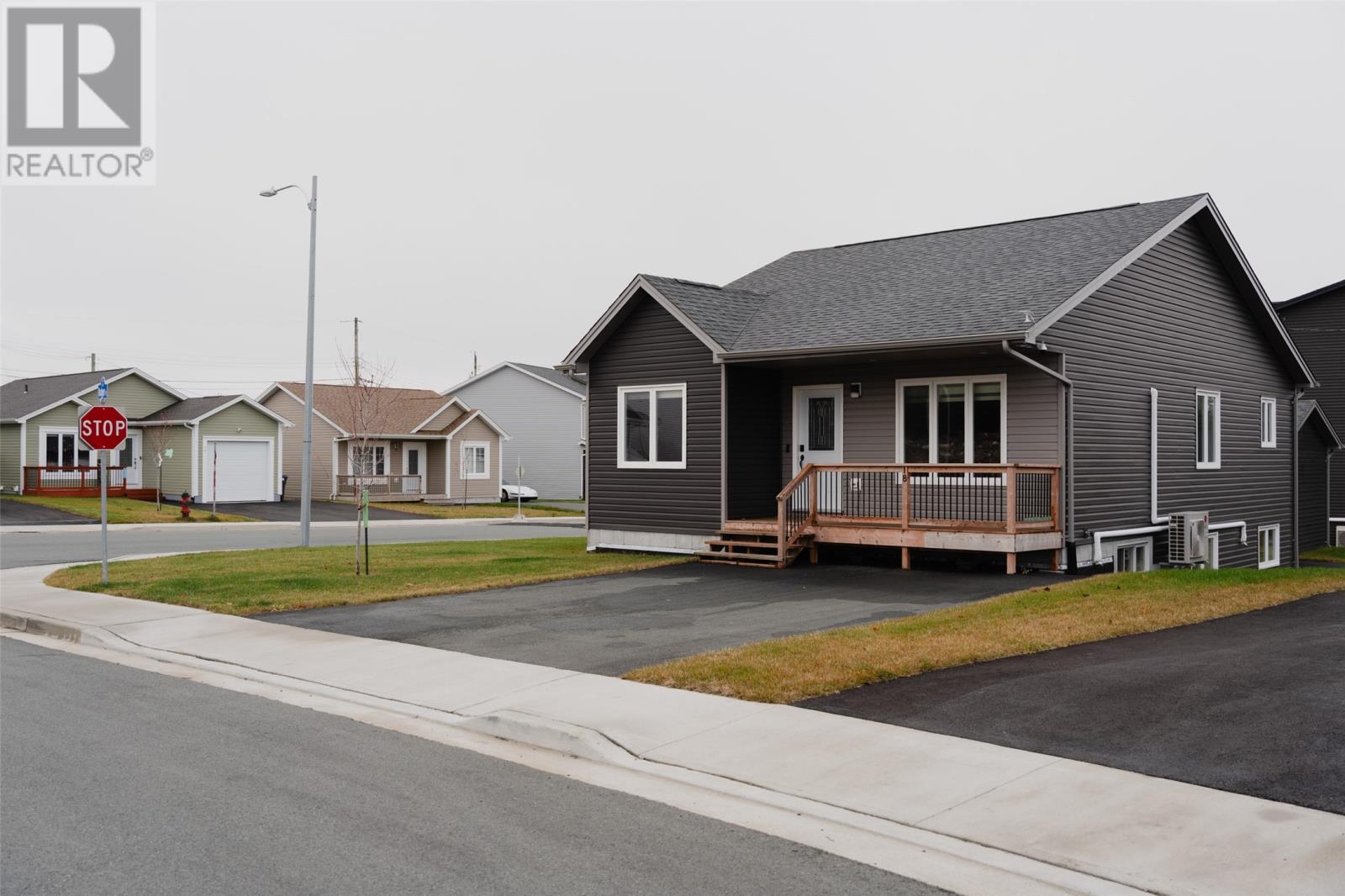 18 Badger Place, Mount Pearl, Newfoundland & Labrador  A1N 0K4 - Photo 3 - 1291819