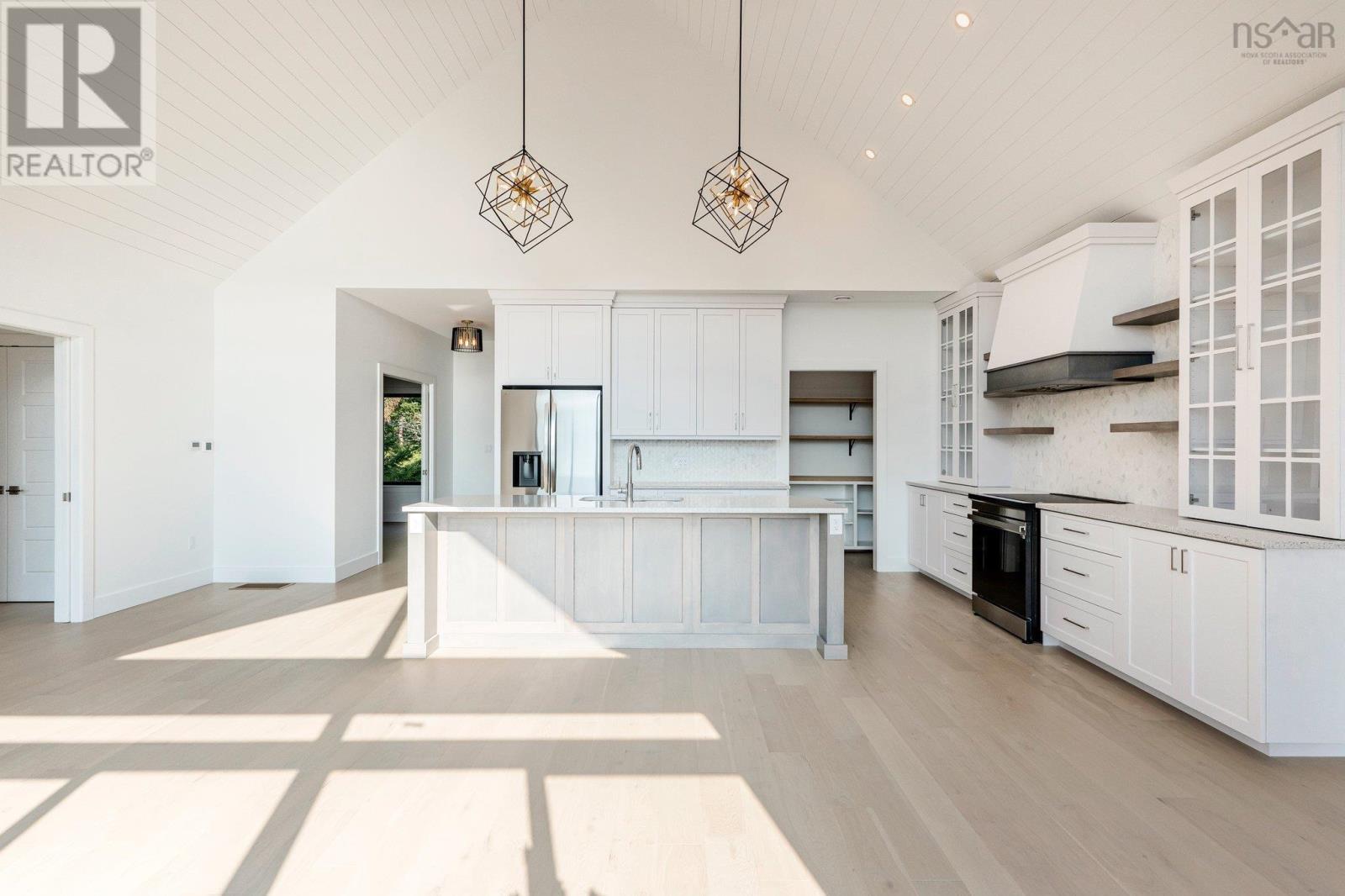 7410 St Margarets Bay Road, Boutiliers Point, Nova Scotia  B3Z 1S6 - Photo 9 - 202509960