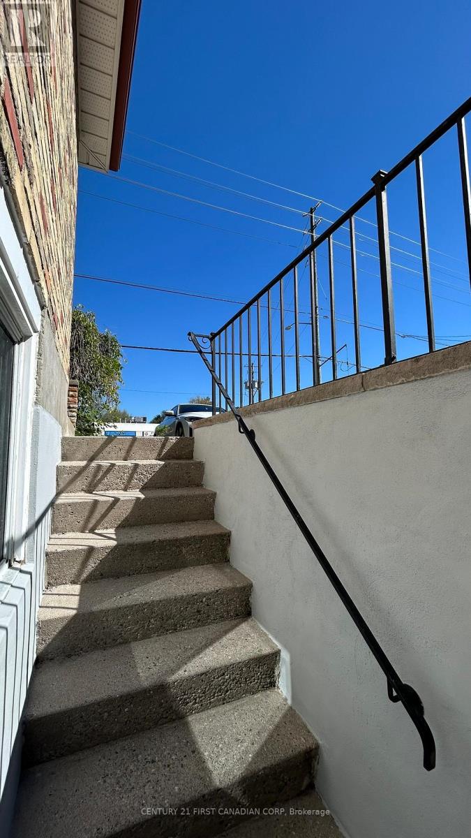 Unit 3 - Lower - 1473 Adelaide Street N, London North, Ontario  N5X 1K3 - Photo 6 - X12478094