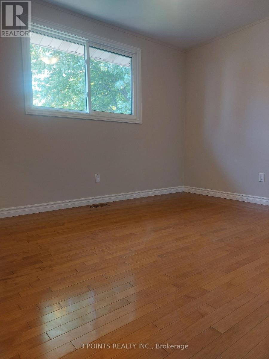 377 South Street S, Goderich, Ontario  N7A 3M7 - Photo 12 - X12478119