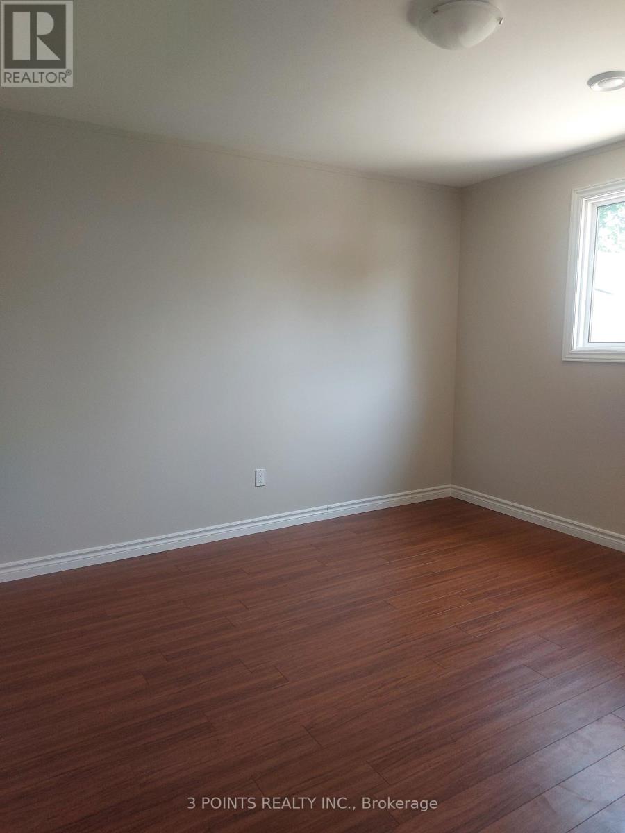 377 South Street S, Goderich, Ontario  N7A 3M7 - Photo 13 - X12478119