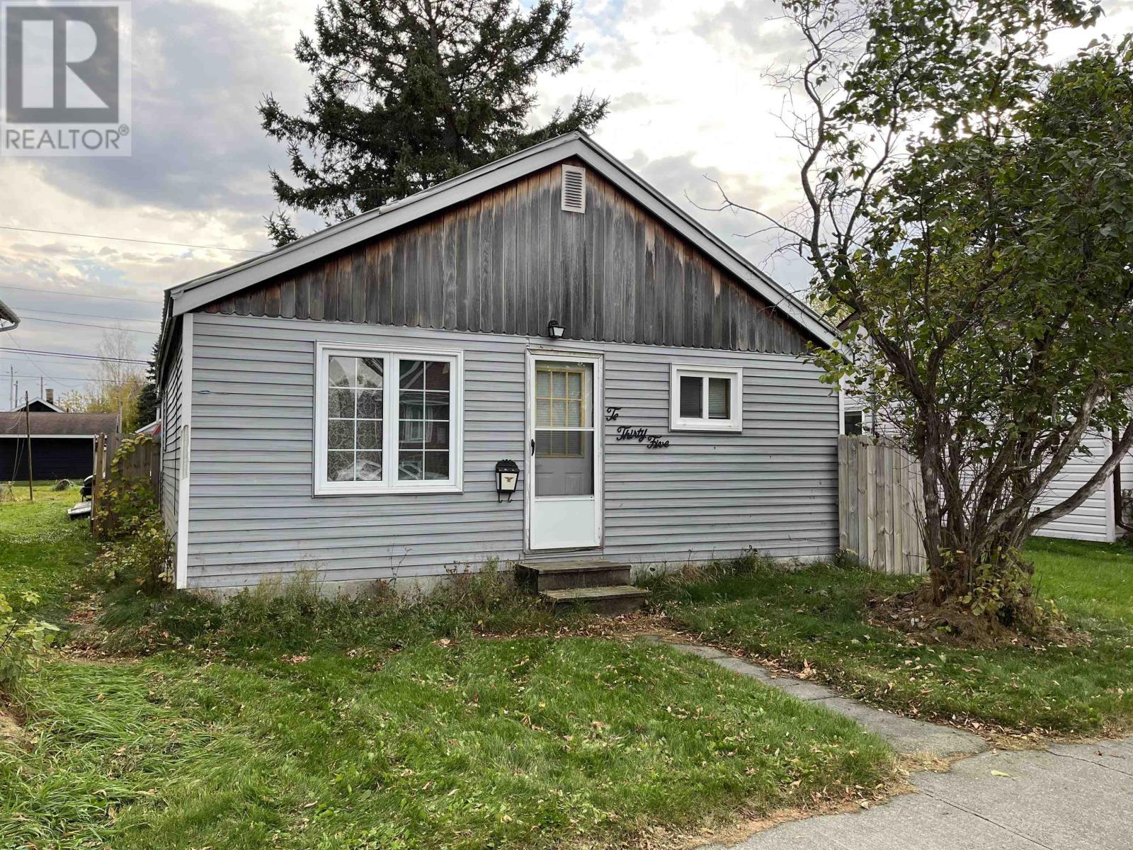 1035 Third St. E, Fort Frances, Ontario