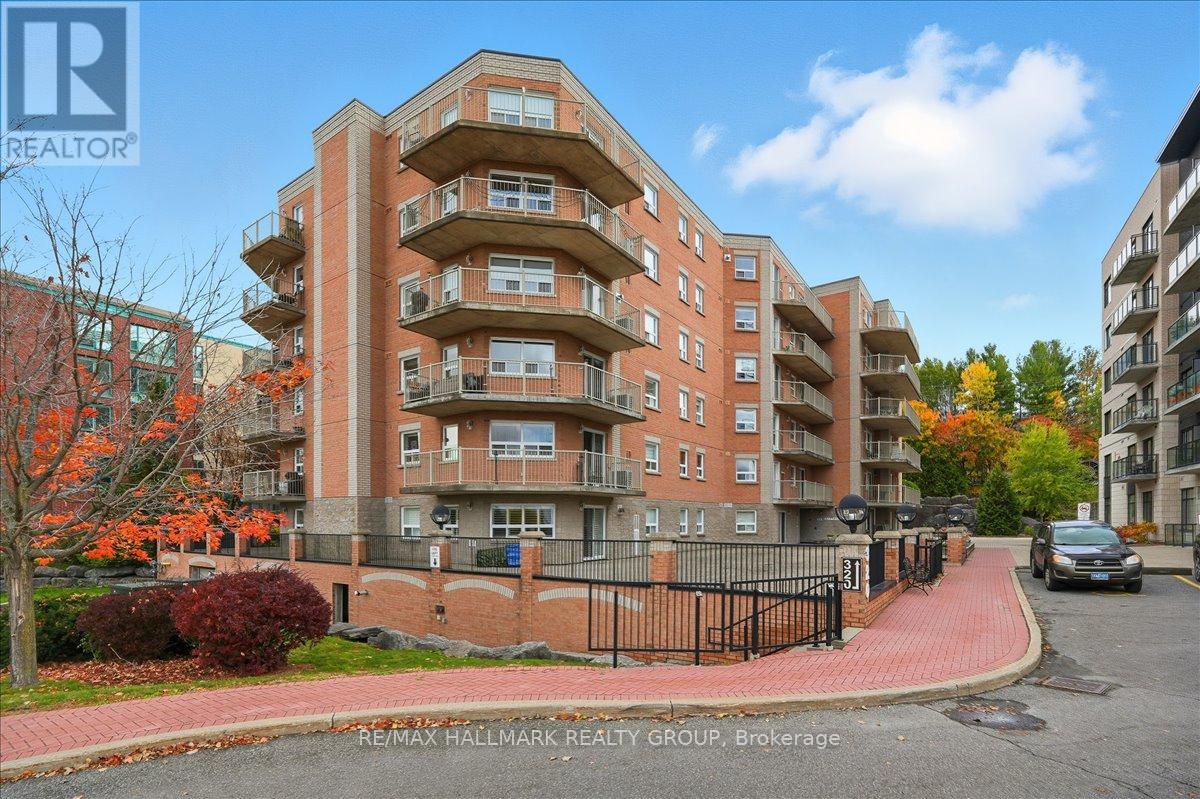 206 - 320 CENTRUM BOULEVARD, Ottawa, Ontario