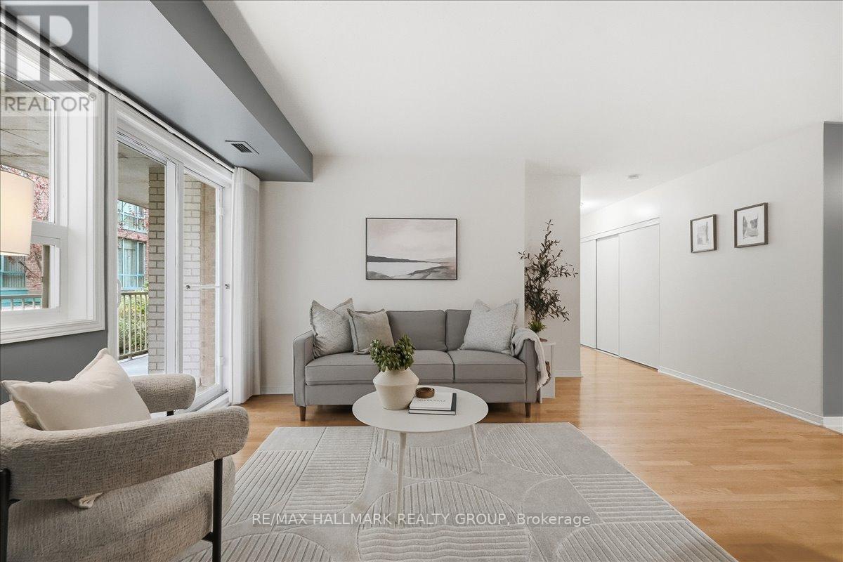 206 - 320 Centrum Boulevard, Ottawa, Ontario  K1E 3X9 - Photo 12 - X12478058