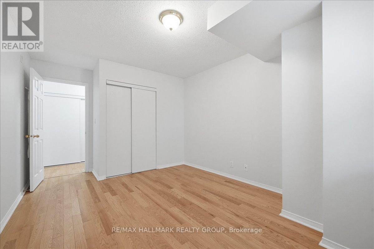 206 - 320 Centrum Boulevard, Ottawa, Ontario  K1E 3X9 - Photo 18 - X12478058