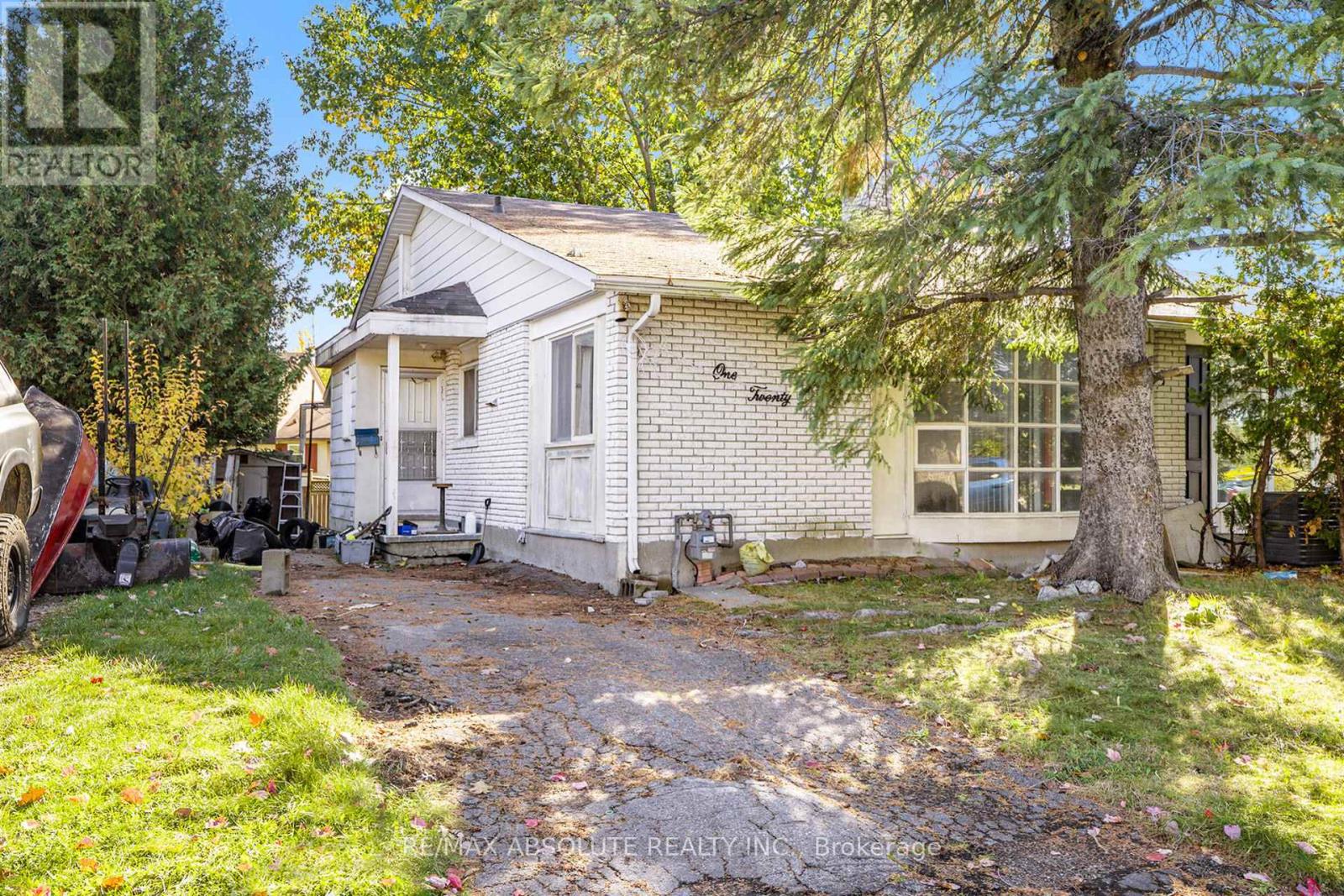 120 WOODFIELD DRIVE, Ottawa, Ontario