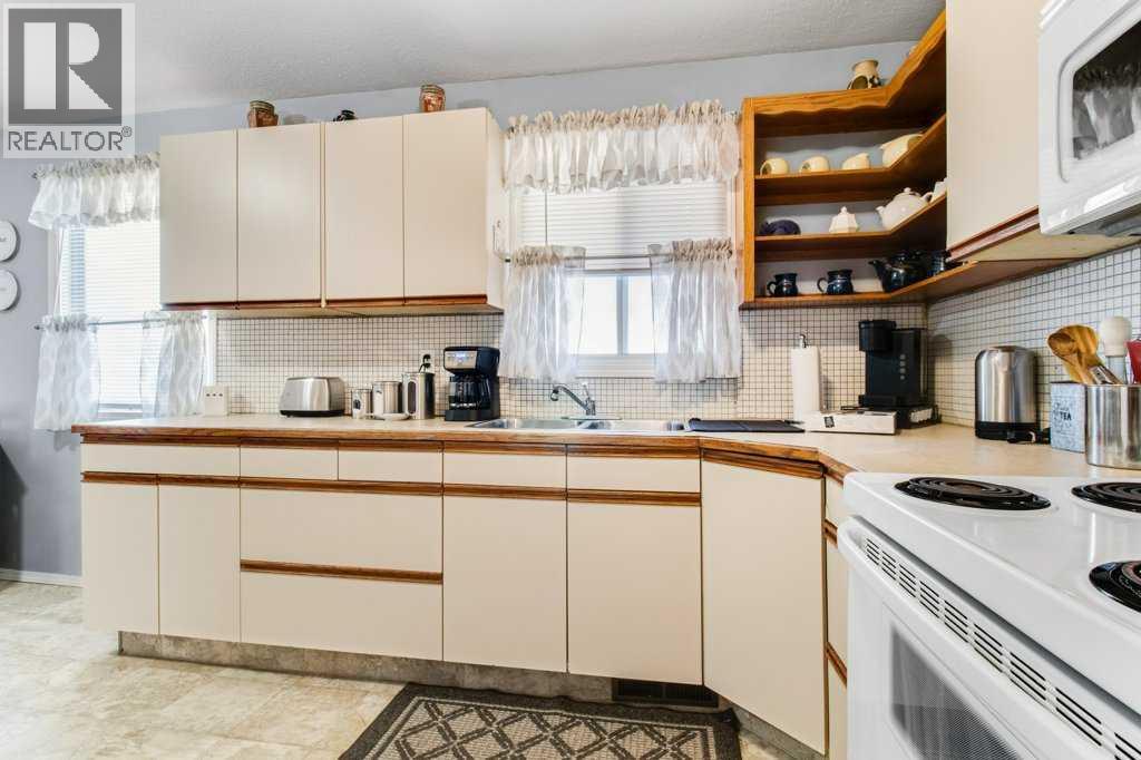 4638 50 Avenue, Bentley, Alberta  T0C 0J0 - Photo 10 - A2265263
