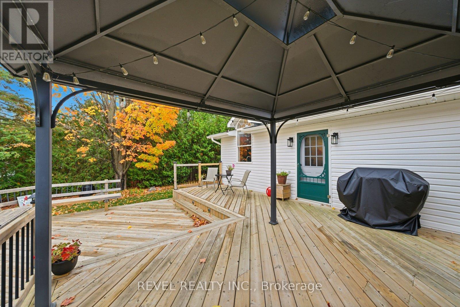 94 Elgin Street, Kawartha Lakes, Ontario  K9V 3W7 - Photo 38 - X12477359