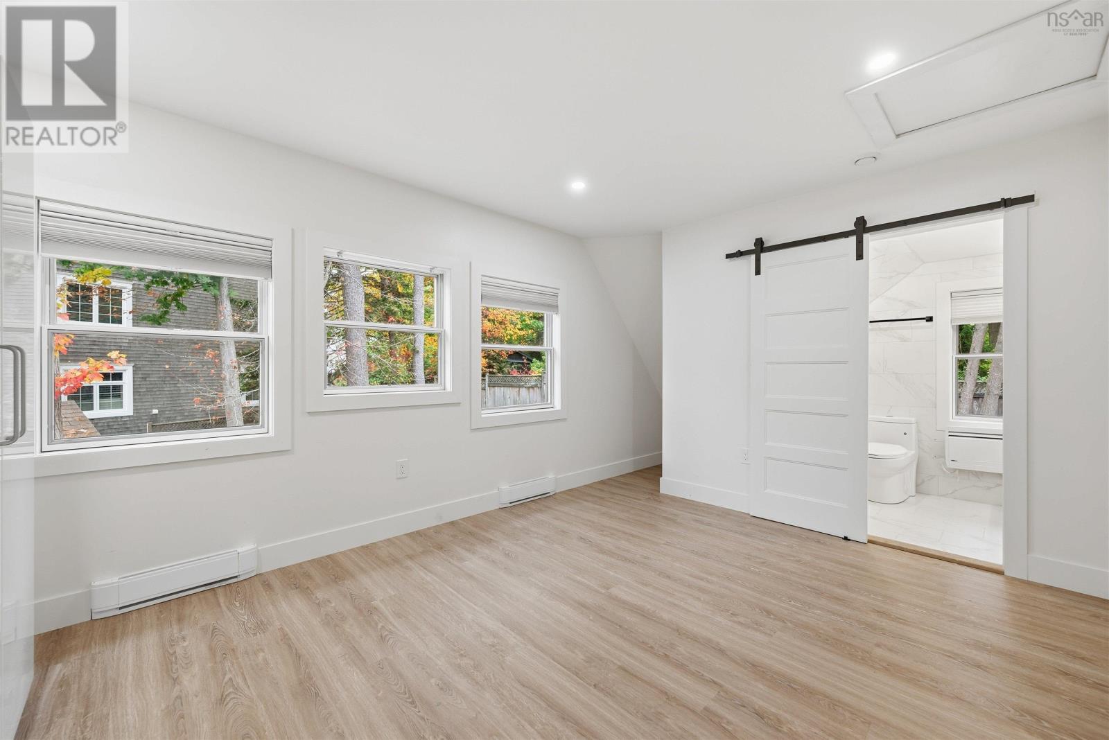 680 Shore Drive, Bedford, Nova Scotia  B4A 2E1 - Photo 19 - 202526368