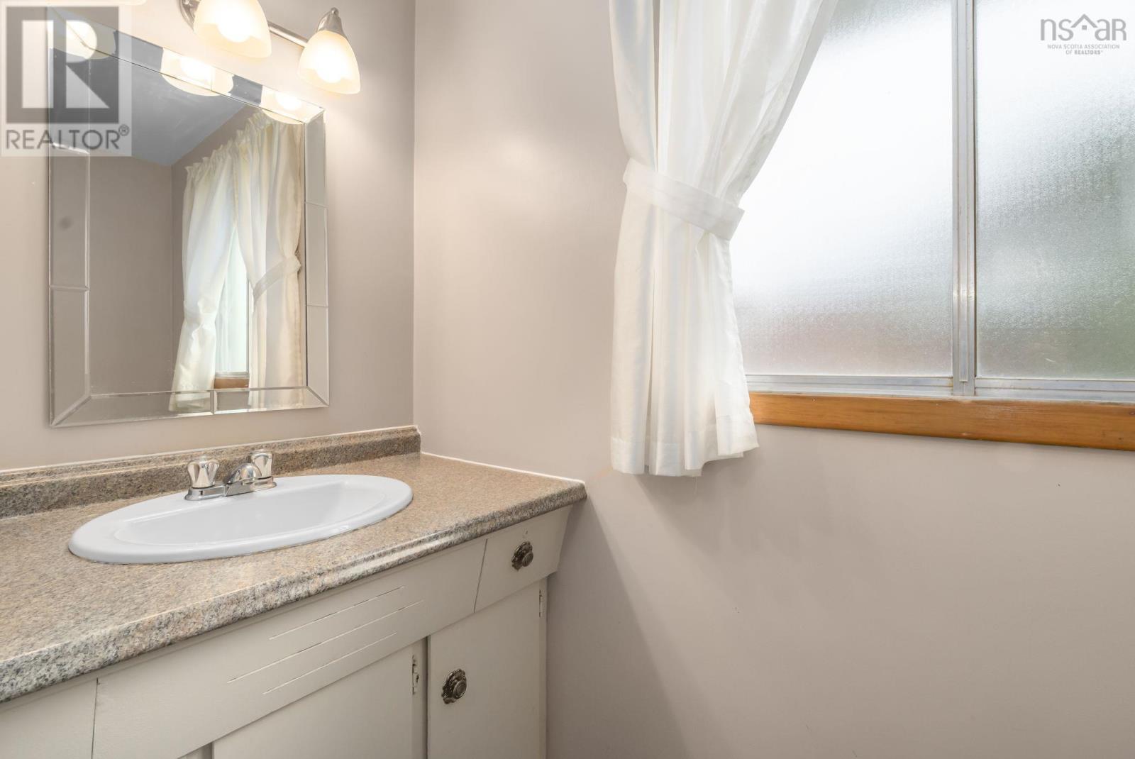 9 Tobin Drive, Dartmouth, Nova Scotia  B2W 1W9 - Photo 25 - 202526414